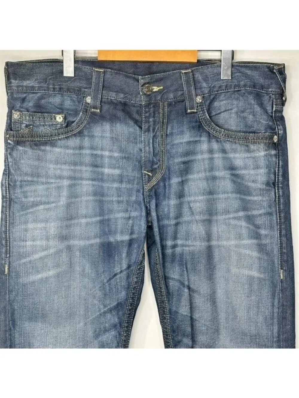 True Religion Jeans Mens 38x28 Blue Distressed Straight Denim 100% Cotton 5Pkt
